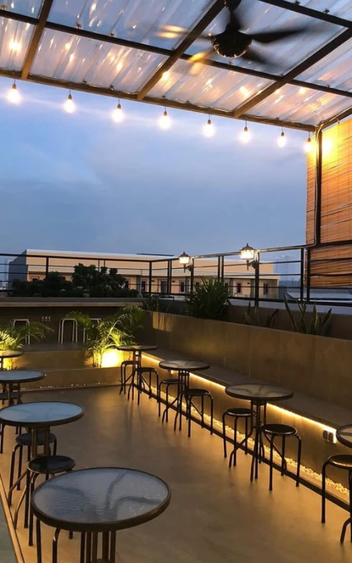 cafe rooftop Jakarta barat